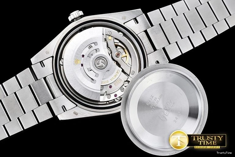 0308 RDD0207C – DayDate SunProtective 674